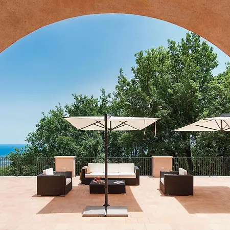 Villa Lime